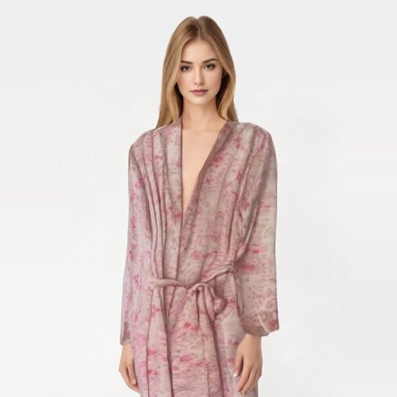 Kaisely Kimono Swim Cover Robe satin Romantic Petal pink floral tie belt Size M - Picture 1 of 5